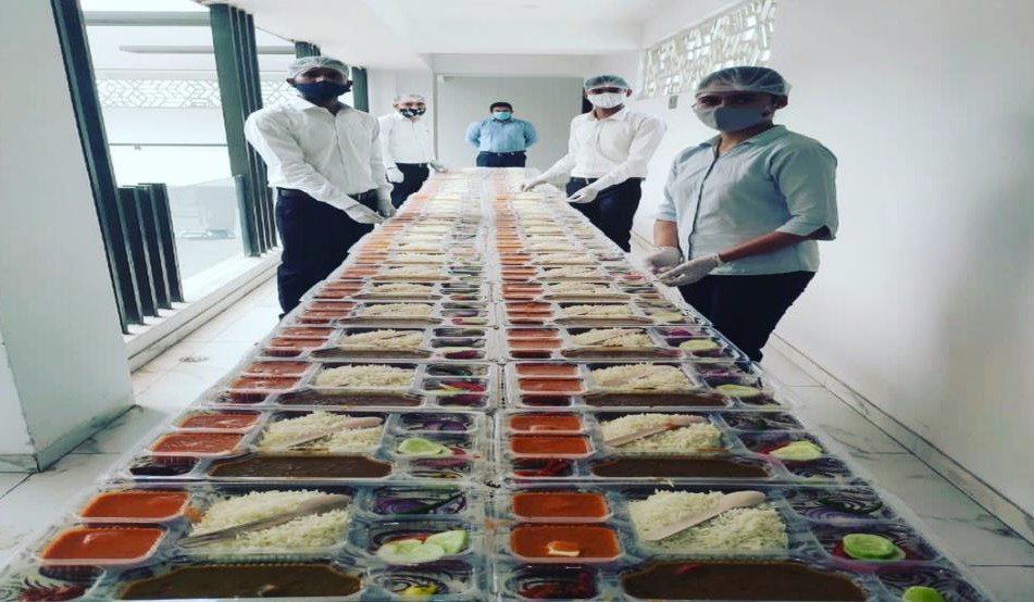 Zimosa Team preparing meals
